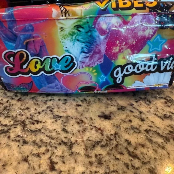 dELiA*s Colorful Graphic Tote with Black Handles - Picture 6 of 7